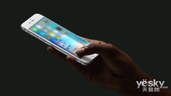 3D Touch是什么鬼? iPhone 6s显示模组拆解