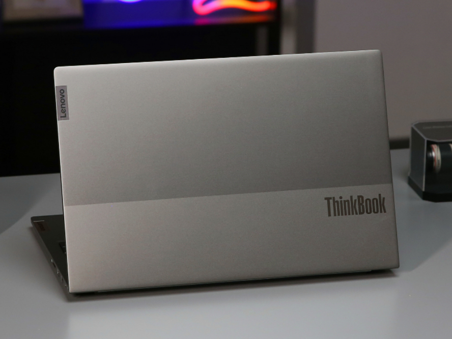 ThinkBook 15