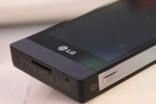 Լ Сʱ LG Mini GD880ͼ