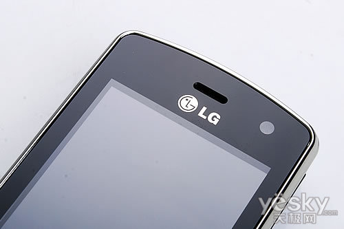 ƶ 3Gֻ LG TB200׷