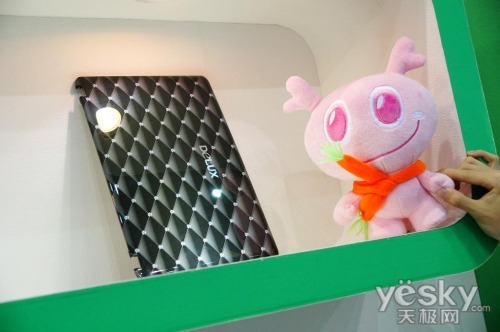 Computex 2010 ʱʼǱXC-11ع