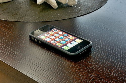ͨiPhone4۸ع 16GB4880Ԫ