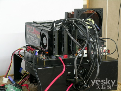 ֲ! Inno3D GTX580 3Way SliƵײ