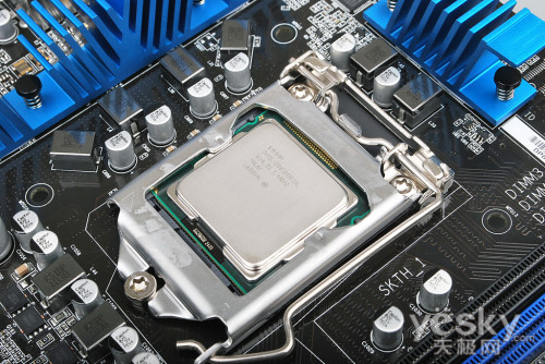 ? SNBi7 2600K/i7 860ԱȲ