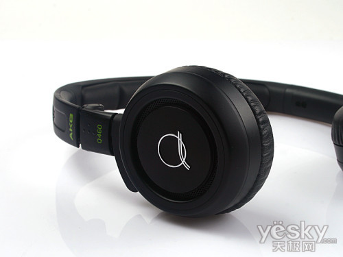 ޾ıЯ AKG Q460