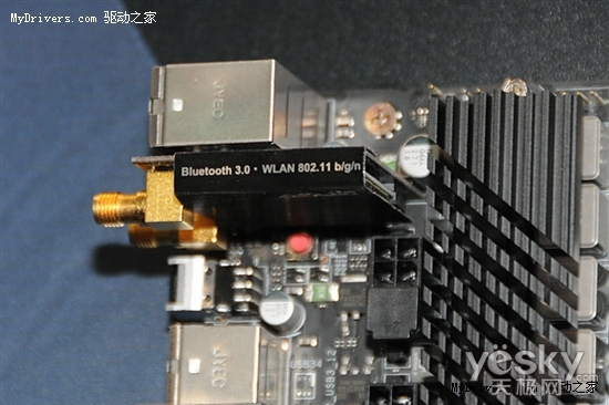 华硕展示Z68/H61 玩家国度新X58