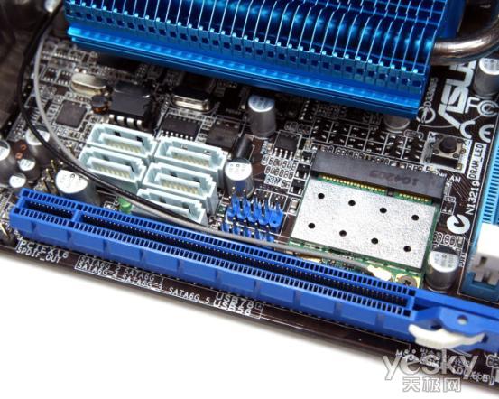 F:\\\01.17-01.21\asus-e35mi-i-4.jpg