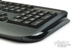 ȫ׿MMOϷ Razer Anansi