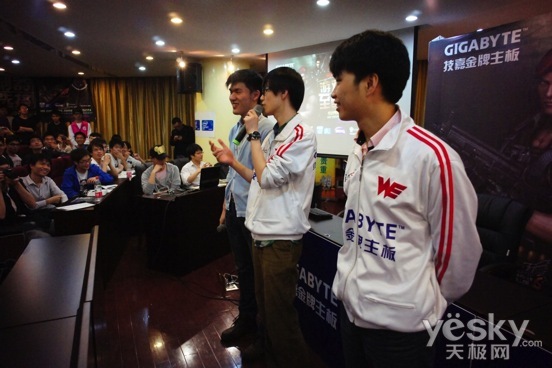 Unkle Air:Users:Unkle_Air:Desktop:4:GIGAJOY:վ:վƬ:DSC01514.JPG