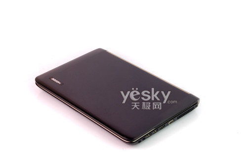 3890Ԫ�������� ����SNB���Ա�A460P-i5����