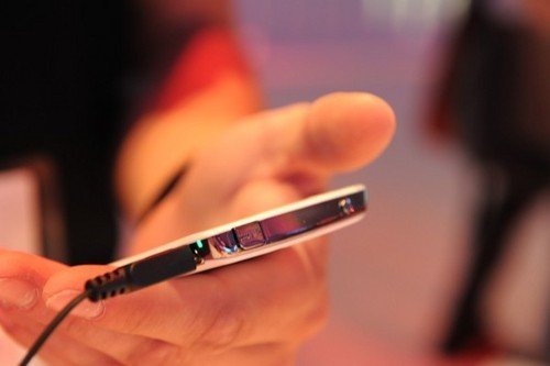 1.4GHzᰮXperia arc S