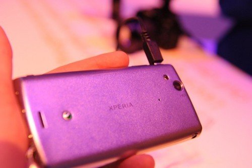 1.4GHzᰮXperia arc S