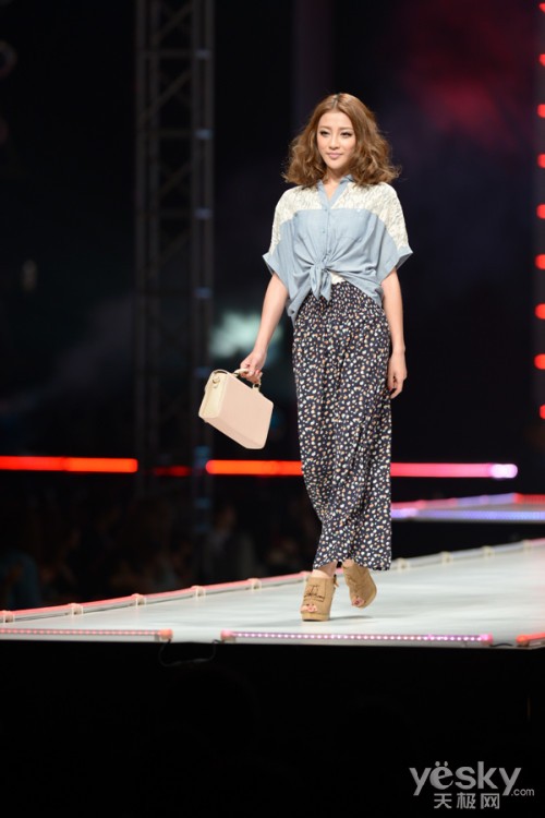 ϵҫ 2012SHANGHAI RUNWAYĻ