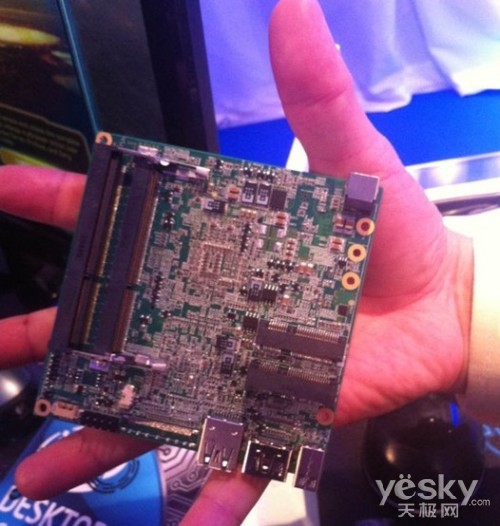 Intelmini Ƴ1010cm NUC