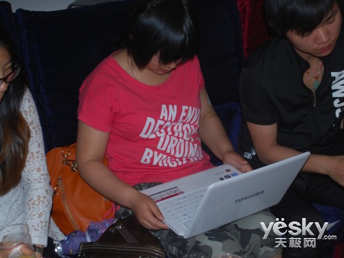 ɫ ֥2012ƷM800ϵѻᱱվ