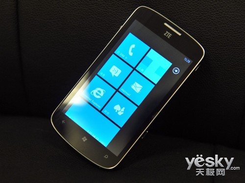 Լ۱Windows Phone V965W