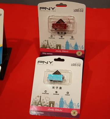 Ĵ PNY˫32G