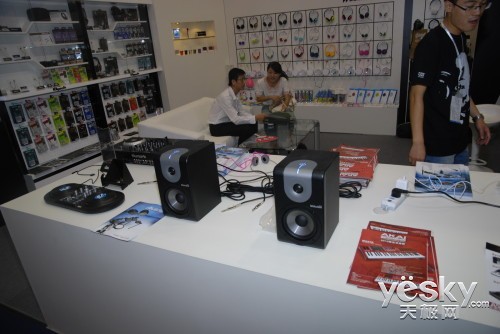 MacWorld2012:雅登展台众星闪耀