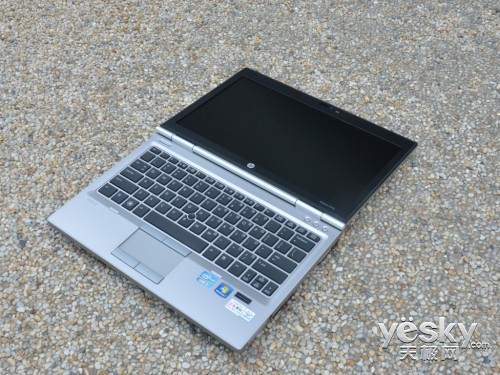 12 EliteBook 2570pײ