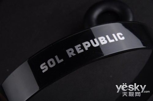 SOL REPUBLIC TRACKSȫײ