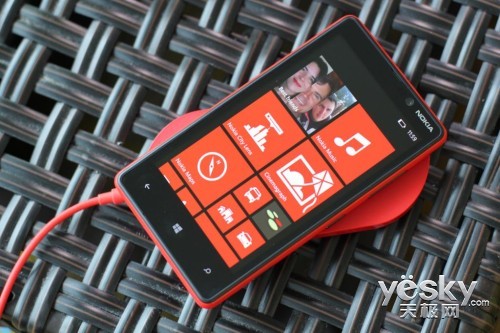 4.3WP8 ŵLumia 820ʽ