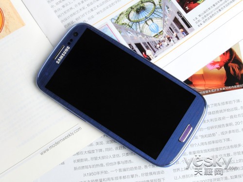 GALAXY S3ӢгiPhone 5