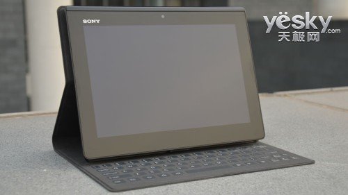 ԸŮ Xperia Tablet S  