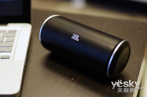 ӰԺ JBL FLIPЯ