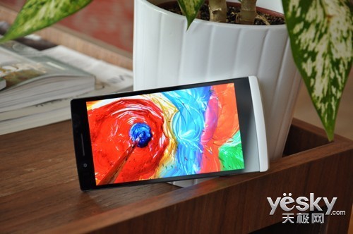 441PPIܶȣOPPO Find 5 1080P