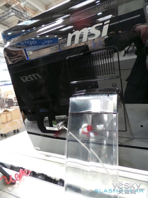 Win8 Pro ΢һAG2712CeBIT