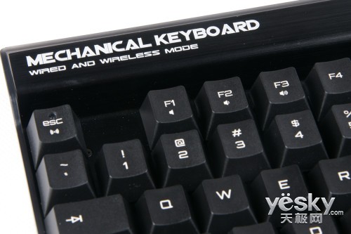首款有线无线双模 魅影骑士机械键盘评测