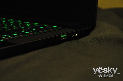 Computex2013:14Ӣ!Razerֳ