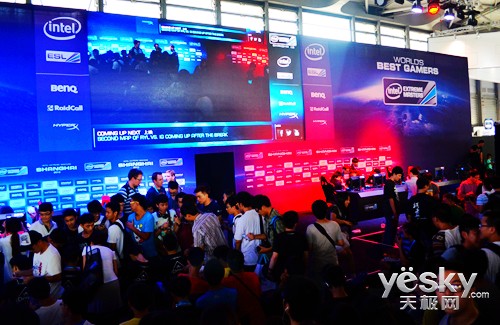 ҫChinaJoy Ӣضչ̨IEMչ̨