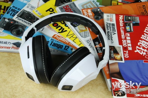 ᣡSkullcandy Crusherʱж