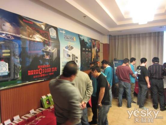 kk:Users:kkruning:Desktop:Ϋ10.14:IMG_2082_nEO_IMG.jpg