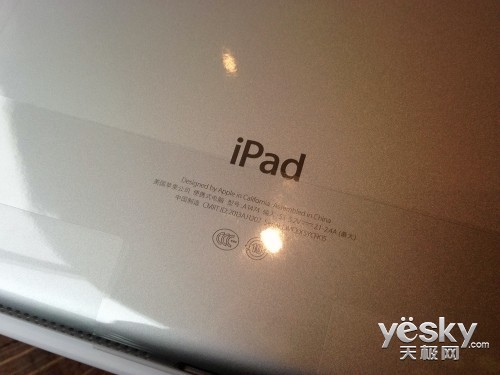 Ӿ̨iPad Airɫ濪