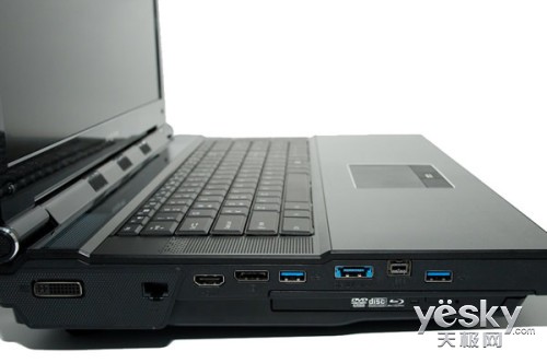 ܱ뺷ޱ EurocomʼǱ