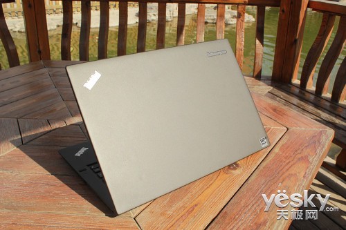  ThinkPad New X1 Carbon 