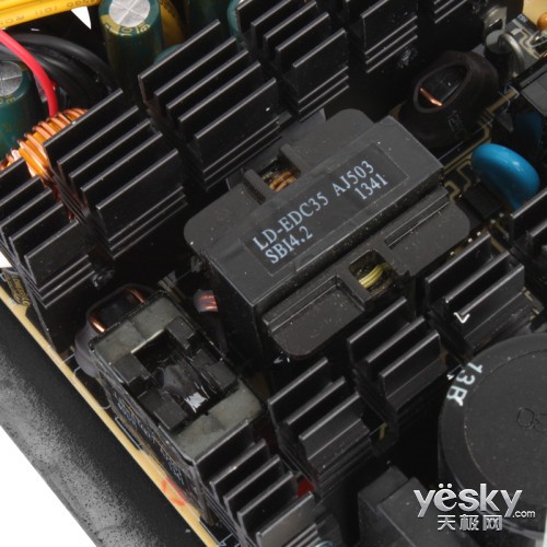 ǿ·+12VͭЧ700ñ
