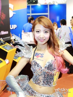 Ӳ ShowgirlعComputex