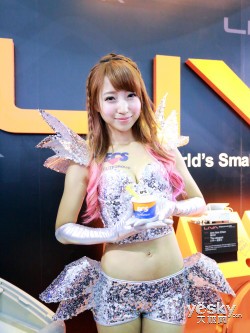 Ӳ ShowgirlعComputex