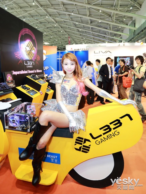 Ӳ ShowgirlعComputex