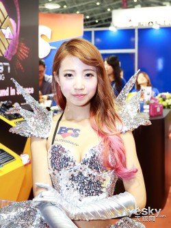 Ӳ ShowgirlعComputex