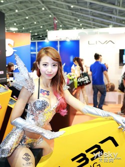 Ӳ ShowgirlعComputex