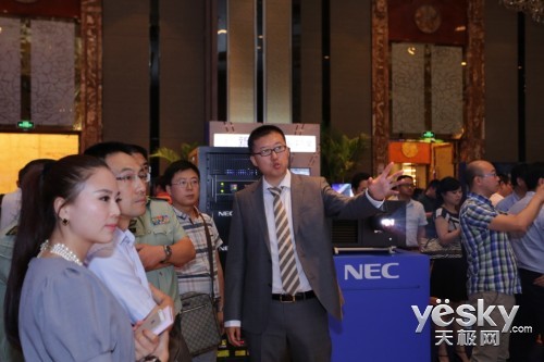 NEC Showcase 2014Ʒչس