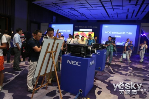 NEC Showcase2014Ʒչٰ