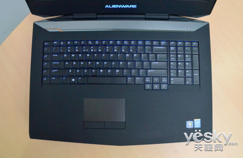 ˫GTX880M Alienware 18