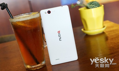 װȻ콢Ʒ nubia Z7 max