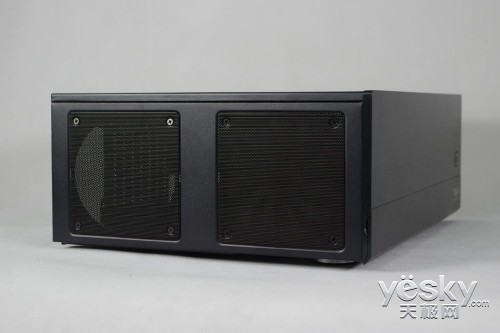 ͥFractal Design Node605