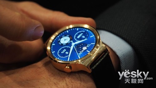 MWC2015 Ϊ׿Android Wearֱʽ